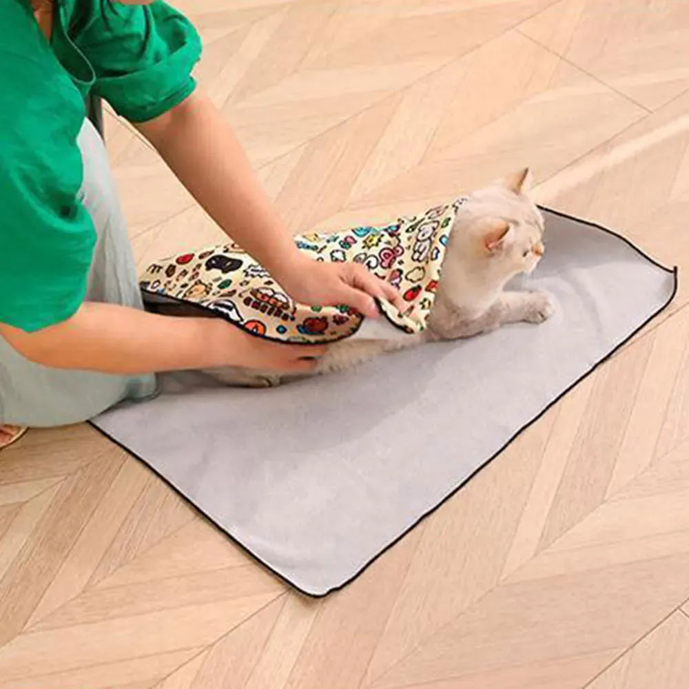Cat Grooming Restraint Wrap - Self-Adherent Burrito Swaddle for Safe Handling