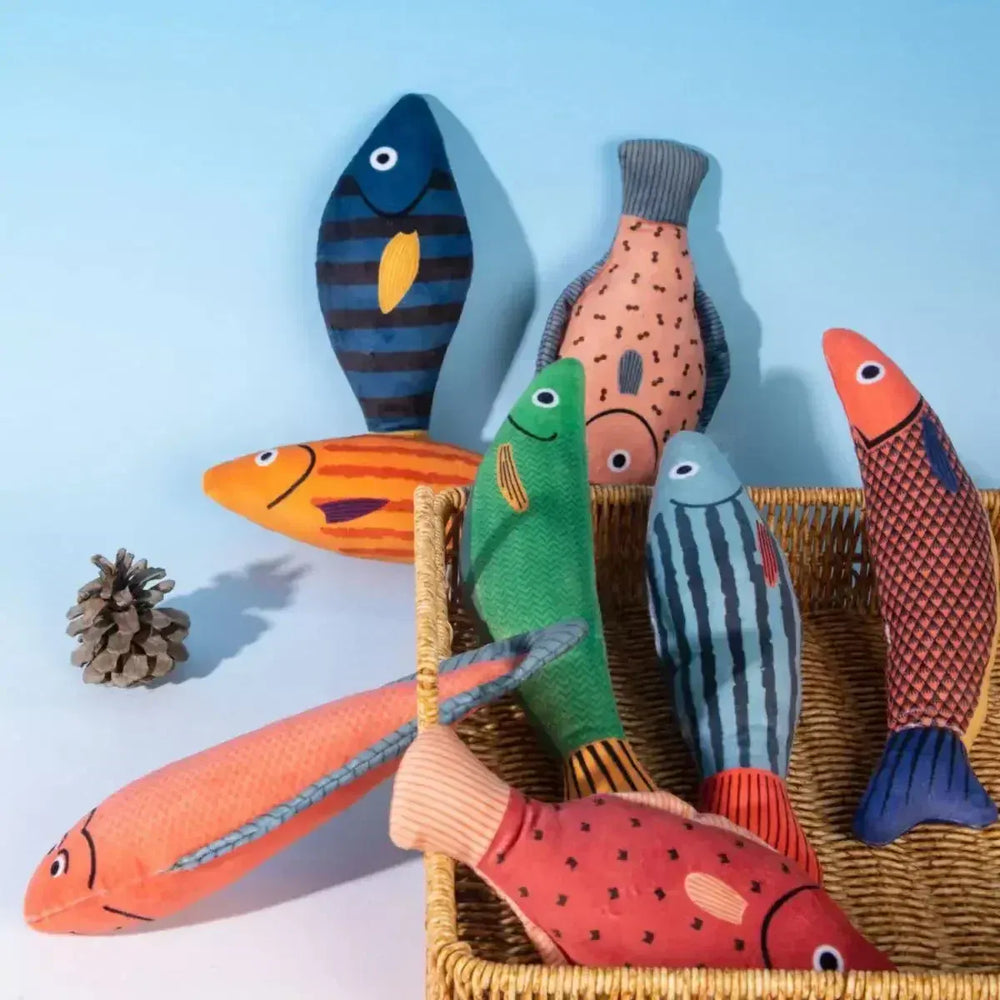 Catnip Fish Toy for Cats – Plush Simulation Fish with Interactive Chew & Pillow Design