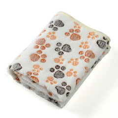 Winter Pet Blanket with Paw Print - Cozy Thicken Fleece Mat for Cats & Dogs