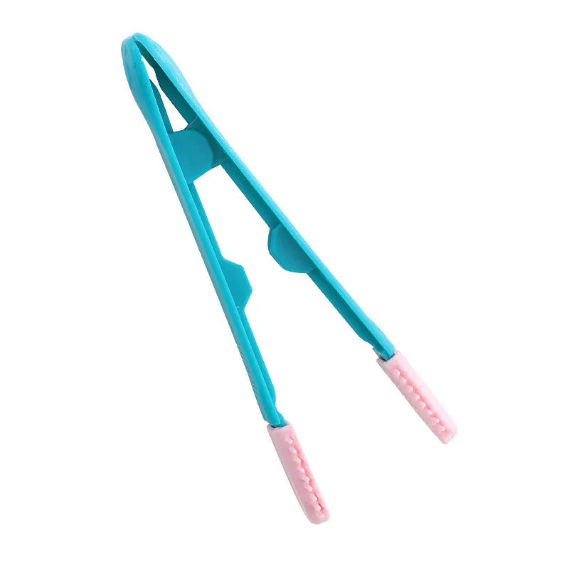 cat eye brush, cat grooming brush, whisker cleaning, pet grooming essentials, silicone cat brush, small dog grooming, Namshira pet care