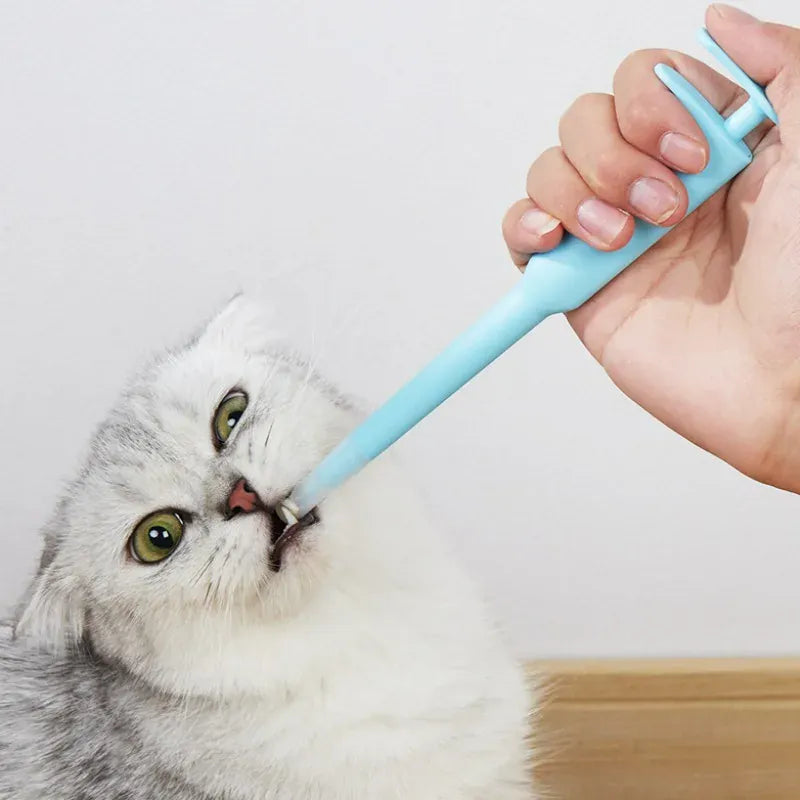 Pet Pill Feeder - Medicine Dispenser for Dogs & Cats with Silicone Tip