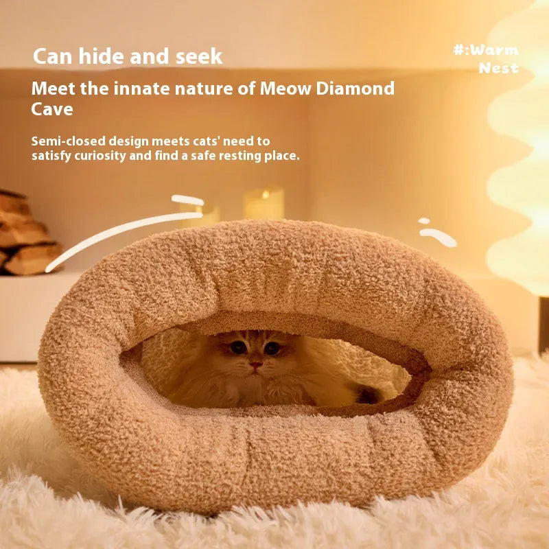 Interactive cat bed with tunnel for fun and relaxation